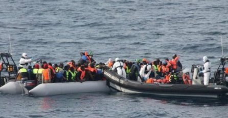 Francuska: Izglasan stroži migracijski zakon