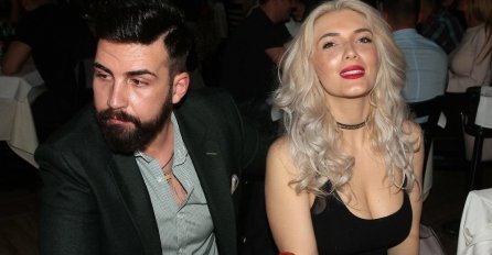 SVI ZNATE KAKO IZGLEDA ŽENA SAŠE KAPORA: A nikad niste videli njegovu majku Razu Mrak!