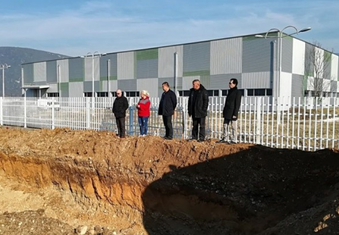 Mušić obišao gradilišta buduće vjetroelektrane i poslovne zone kod Mostara