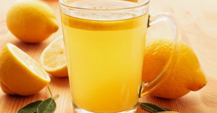 Napravite limunadu koja uklanja glavobolju, mamurluk i nesanicu!