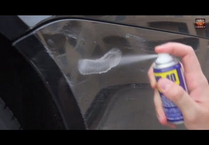 TRIK KOJI MORATE ZNATI: Ovaj sprej je za samo 5 minuta uklonio sve OGREBOTINE SA AUTA! (VIDEO)