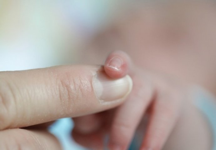 U Britaniji će biti rođene bebe troje roditelja: Da li je to kloniranje ljudi?