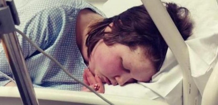 5ec2a5bb70042d0e31d3