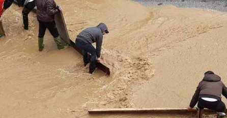 Nakon snijega, kiša i klizišta, stanje u BiH većinom stabilno, dio Krajine i dalje bez struje i vode