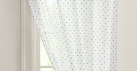 OVA ŽENA TVRDI DA ŠTIPALJKE CIJELO VRIJEME POGREŠNO KORISTIMO: Evo kako se pravilno stavljaju na štrik, odjeća se ovako ne gužva (VIDEO)