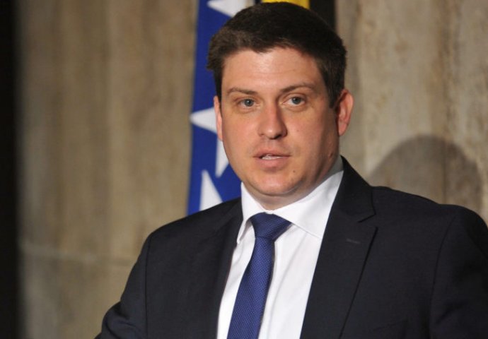 Butković: Gradnjom Pelješkog mosta sigurnosno ćemo osloboditi Neum