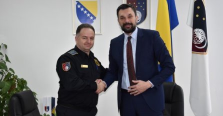 KANTON SARAJEVO: Veće plate policijskim službenicima, osnovica za obračun 295 KM