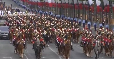 Trump naredio: Želim vojnu paradu poput one u Parizu