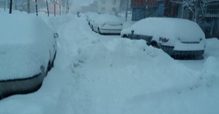 VELIKI SNIJEG PAO U DIJELOVIMA BOSNE I HERCEGOVINE: U ovom gradu napadao skoro pola metra 