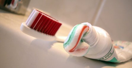 RIJETKI ZNAJU: Pogledajte šta znače ove boje u PASTI za zube i zašto su BITNE!