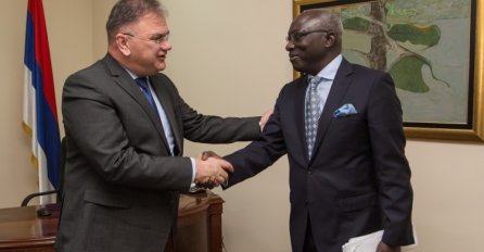 Ivanić: Predstavnici svih strana u BiH trebaju odati poštovanje svim žrtvama