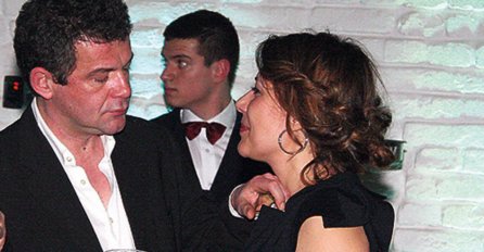 Neobična fotografija bivše supruge Nebojše Glogovca izazvala komentare: "DŽABA TI SEDMO NEBO, VOLIM TE VIŠE!"  (FOTO)