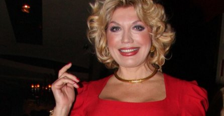 POCRVENILA OD STIDA! Glumac usred emisije otkrio tajnu iz prošlosti Suzane Mančić: "Bili smo slučajni partneri"