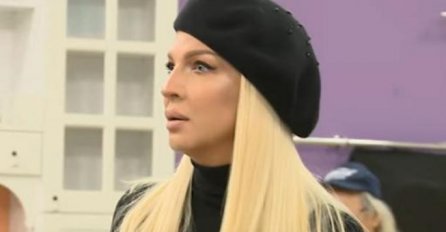 JELENA NAPOKON OTKRILA SVE O SVOM OBRAZOVANJU: Priznala zbog čega je crna ovca u porodici!