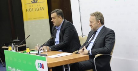 Sarajlić potvrdio: Još tri zastupnika napustila Klub SDA