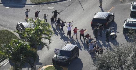 FLORIDA: Objavljeni uznemirujući snimci masakra i fotografija napadača (VIDEO)