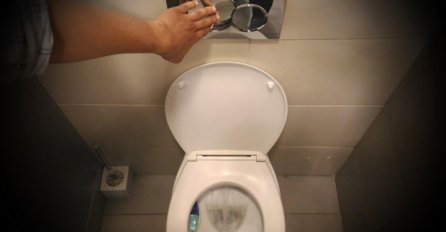 Svi puštate vodu sa spuštenom WC daskom, a niste ni svjesni koliko je to opasno!