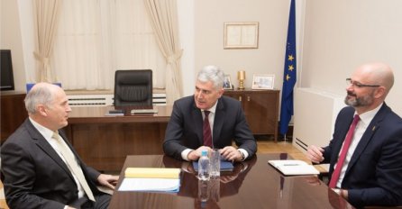 Inzko pozvao stranke da iskoriste angažman predstavnika EU i SAD-a