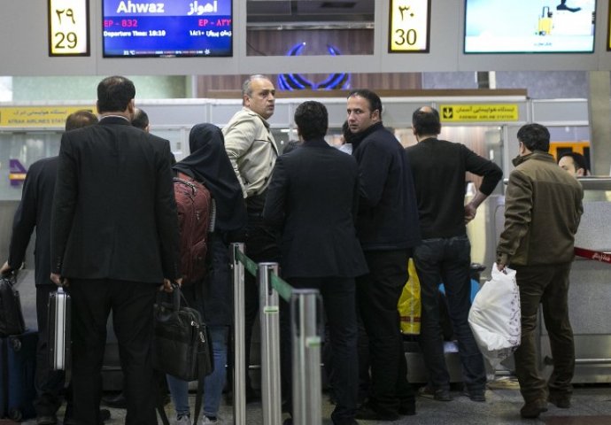 Iranski timovi za potragu došli do mjesta pada putničkog aviona