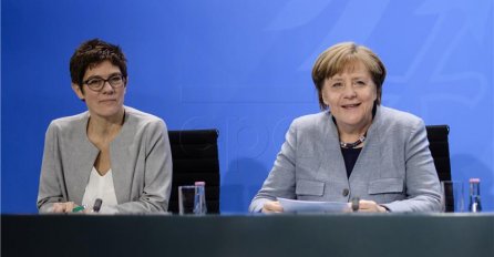 Angela Merkel predložila svoju nasljednicu