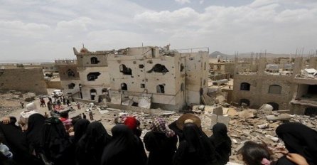 Najmanje 35 poginulih u bombardiranju pobunjeničke oblasti u Siriji