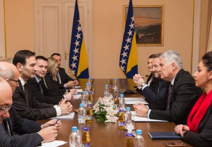 Čović i Izetbegović primili delegaciju Hrvatskog sabora