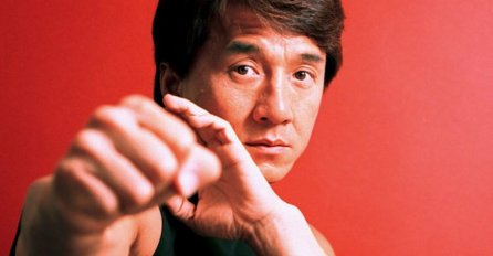 ŠTA MU SE DOGODILO? Jackie Chan je 90-ih bio jedan od najpoznatijih glumaca, danas ne liči na sebe (FOTO)