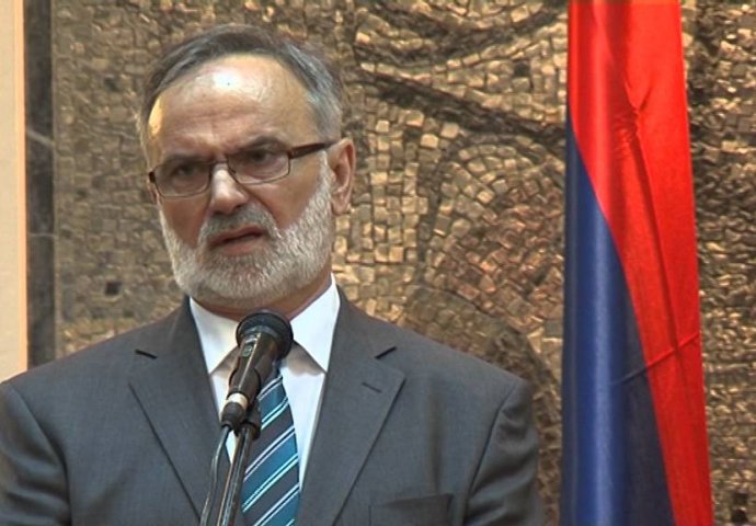 Ministar prosvjete RS-a i dalje ne priznaje bosanski jezik