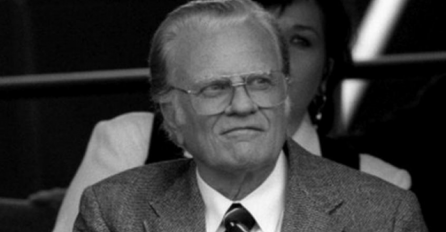 Njega su slušali američki predsjednici: Preminuo najpoznatiji i najslušaniji propovjednik u SAD