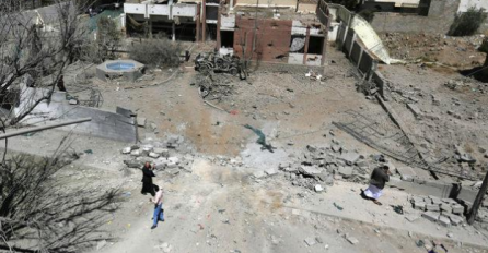 Najmanje 15 osoba poginulo u zračnom napadu u Jemenu