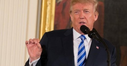 Trump tvrdi da bi naoružavanje profesora moglo spriječiti pucnjave u školama