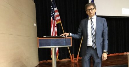 Hadžikadić o stanju bh. politike: Međusobno se 'blate' jer nemaju nikakav plan za državu