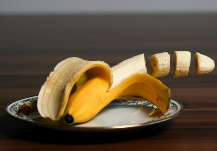 Prestanite bacati koru od banane! Evo kako je možete iskoristiti