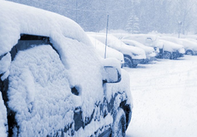 Saznajte što ekstremna hladnoća, snijeg i led zapravo rade vašem automobilu
