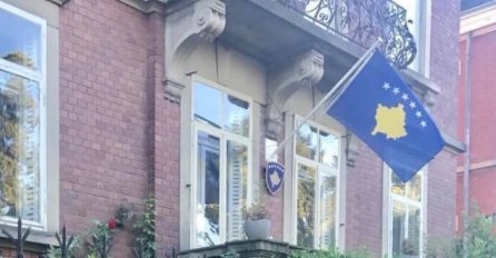Skinuta zastava i uništen grb na Generalnom konzulatu Kosova u Strasbourgu