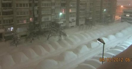 U SLUČAJU DA STE ZABORAVILI: Pogledajte kako je izgledala zima 2012. godine u našoj zemlji (VIDEO)