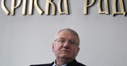 Izricanje presude Šešelju 11. aprila, on najavio da se više neće vraćati u Haag
