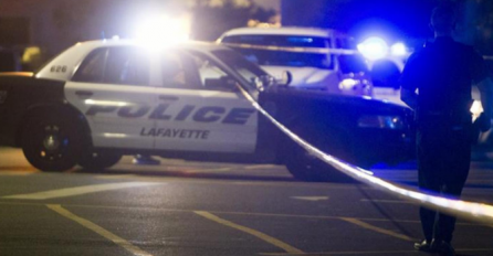 Profesor pucao u školi, ima povrijeđenih učenika