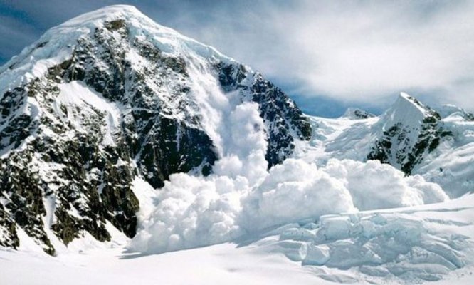 lavina-snijeg-alpe
