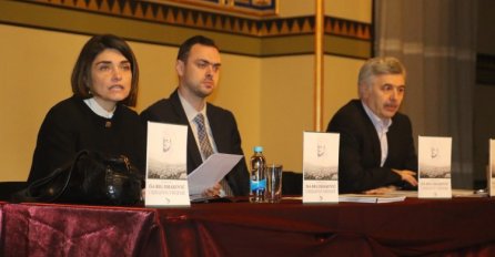 U Vijećnici predstavljen zbornik "Isa-beg Ishaković i njegovo vrijeme"