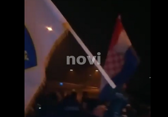 TREĆA NOĆ POD NEBOM: Na petlju Šićki Brod pristigli bivši pripadnici HVO-a! (VIDEO)