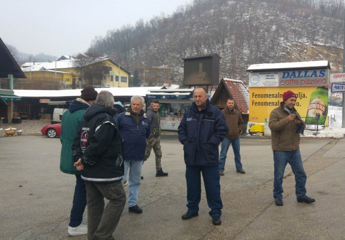 POČELO OKUPLJANJE BORACA NA M17: Jedan od prosvjednika sinoć preminuo od srčanog udara