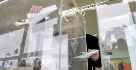 Otvorena birališta na lokalnim izborima u Beogradu