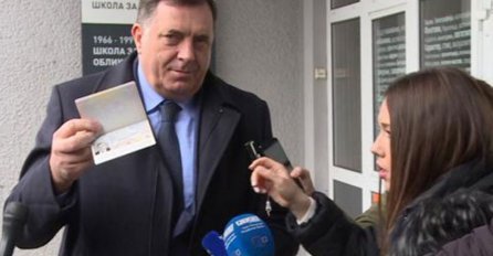 Dodik glasovao na lokalnim izborima u Beogradu