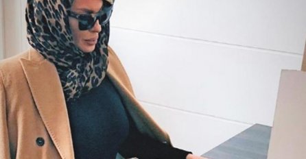 VIDJELI SMO KAKO SE KARLEUŠA OBUKLA ZA IZBORE: Evo koliko HILJADA EURA košta sve na njoj, šta bi na ovo rekao prosječan građanin? 