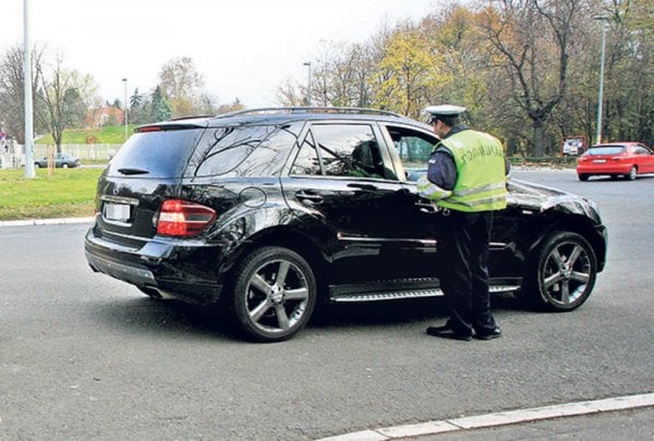 1396173-0605marina-lopicic-ff