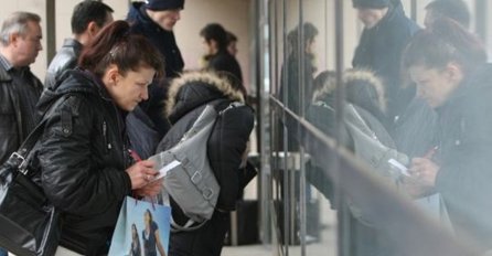 ANKETA: Da li ste zadovoljni sa položajem žene u bh. društvu?