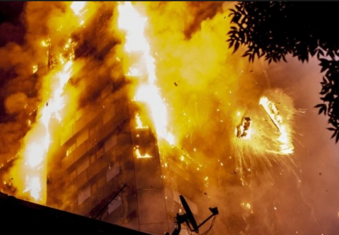 Buknuo požar na tornju visokom 158 metara, ljudi satima bili zarobljeni na vrhu