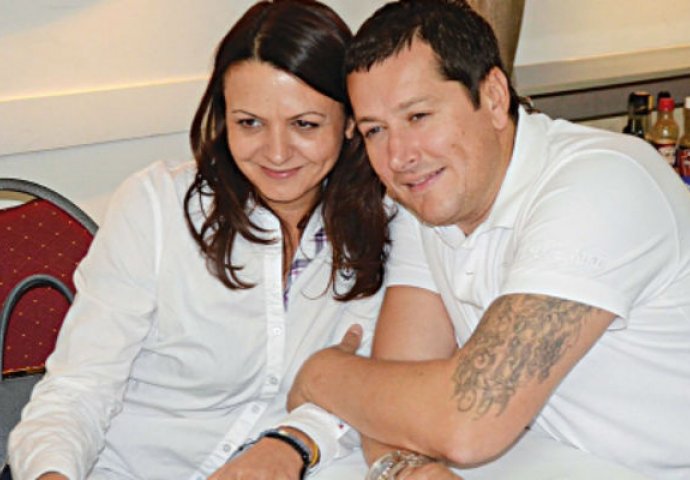 'MOLIO SAM BOGA DA ME BILJA NE NAPUSTI': Aco Pejović opisao kako se osjećao kada je njegova supruga doživjela moždani udar!