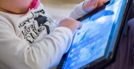 OBRATITE PAŽNJU: Mlađi od 3 godine ne bi smjeli imati pristup interaktivnim ekranima